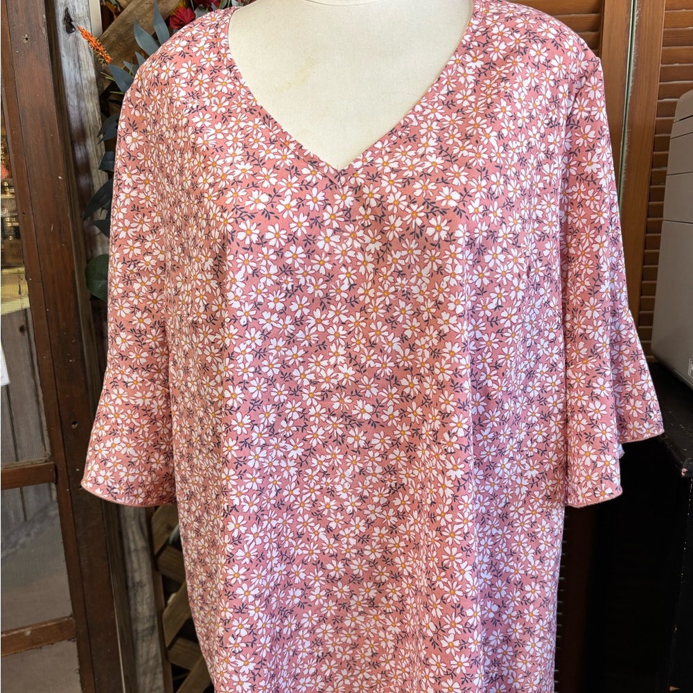 SHEIN Pink Floral Blouse